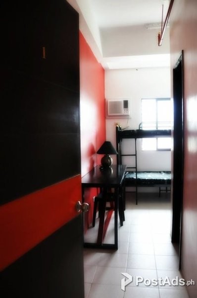 Room For Rent Near At FEU-NRMF Quezon City Fairview!!