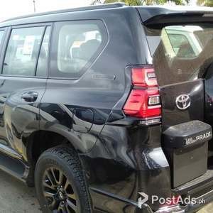 2021 TOYOTA LAND CRUISER PRADO MIDNIGHT EDITION DUBAI DIESEL BLACK | PostAds PH
