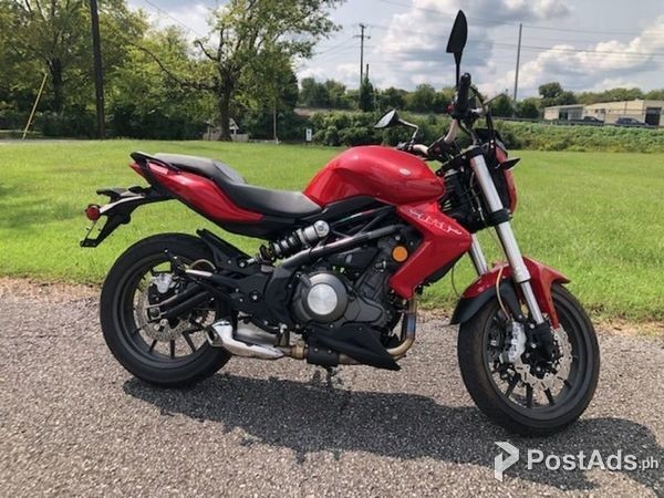2017 BENELLI TNT 300