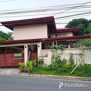 2-story Home Along Main Road of BF Homes for Sale | PostAds PH