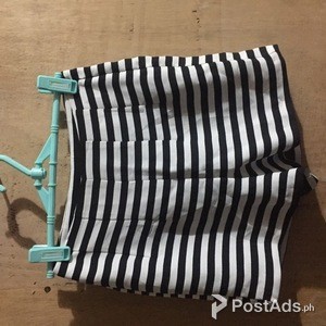 Ukay Stripey Shorts | PostAds PH