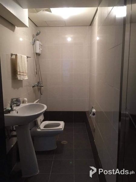 Pasig Ortigas Center 1 BR unit for sale near Robinsons Galleria