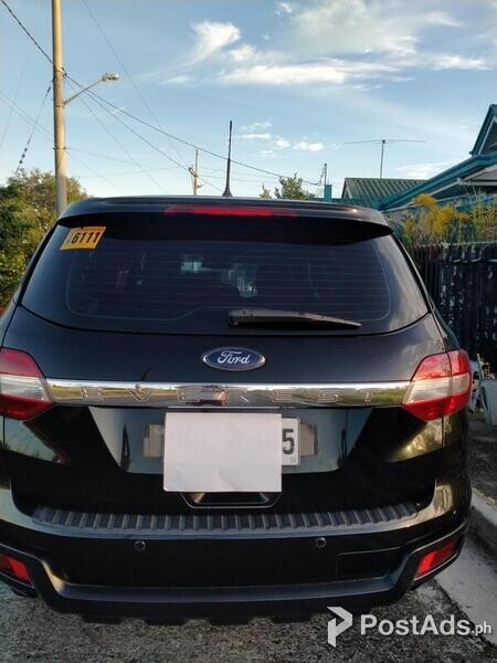 SUV
