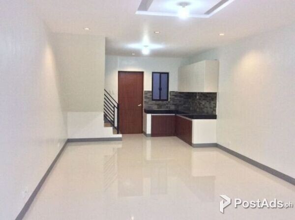 3 Bedroom Townhouse For Sale in Townhouse in Octagon