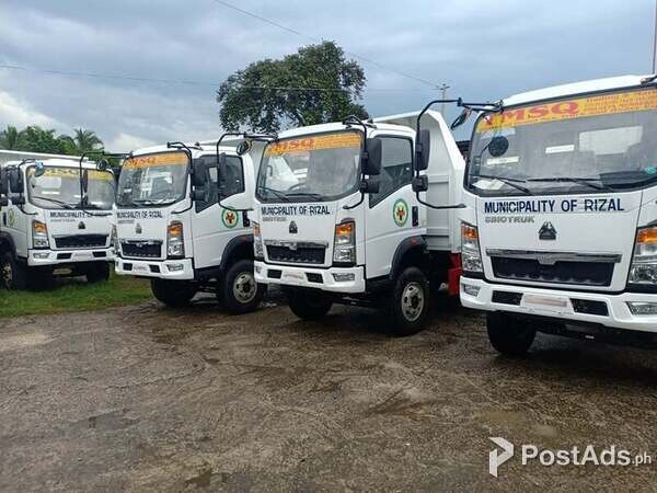sinotruk mini dump truck 4.5cbm euro4 4x4 4x2 available for sale