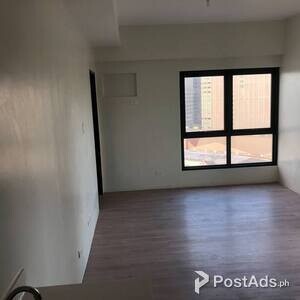 Quezon City 1 BR unit for rent along EDSA across Trinoma MRT station | PostAds PH