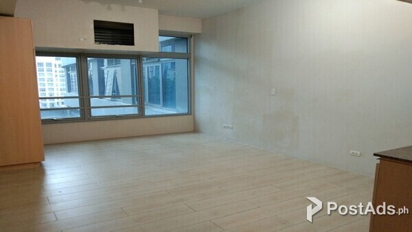Eastwood Legrand 3 Unfurnished Studio Type Condo