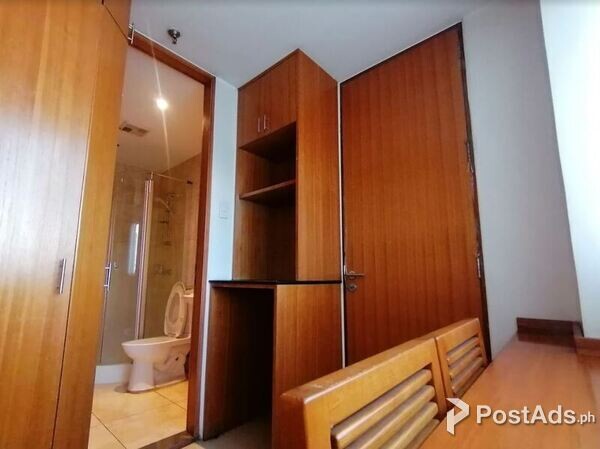 Serviced Office for Rent 46sqm Fully Equipped