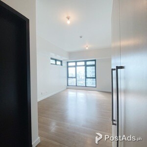 Makati 1 BR unit for sale at Solstice Circuit Makati | PostAds PH