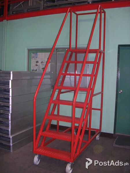 Mobile Ladder by Phoenix
