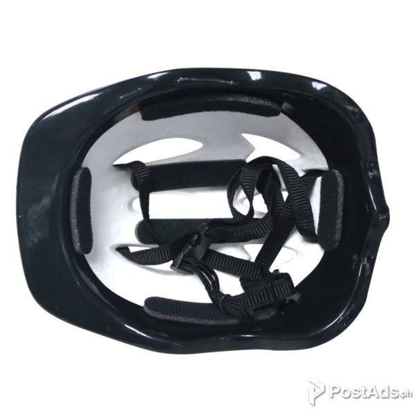 MOUNTAIN BIKE HELMET