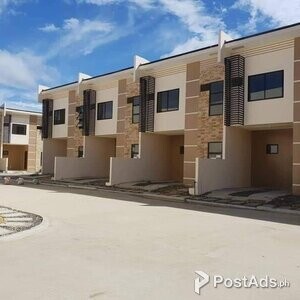 MOVE IN READY TOWNHOUSE CUBACUB MANDAUE CEBU | PostAds PH