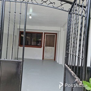 3Bedrooms, 2T&B End Unit Two Storey House with balcony in Lapu-lapu | PostAds PH