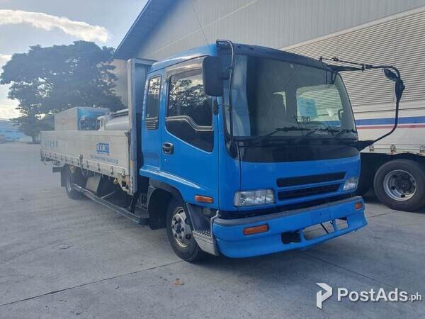 Dropside Isuzu forward 