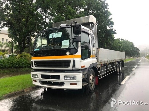 ISUZU 10 wheeler Dropside  