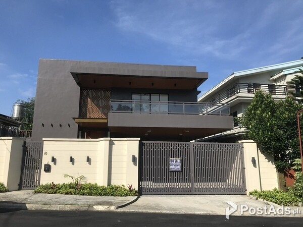 HOUSE AND LOT FOR SALE IN QUEZON CITY !!