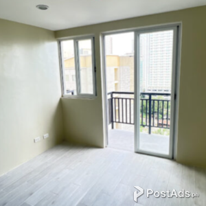 CONDO UNIT FOR SALE NEAR AYALA MALL | PostAds PH