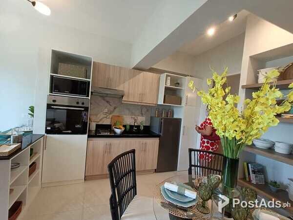 1BR PRE SELLING CONDO MACTAN CEBU ROYAL OCEAN CREST