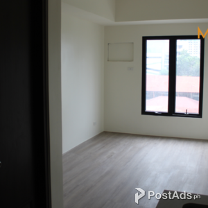 READY TO OCCUPY CONDO FOR SALE IN THE MEDIAN LAHUG | PostAds PH