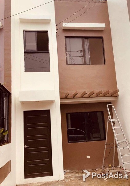 HOUSE AND LOT FOR SALE IN GRACELAND BUAYA MACTAN