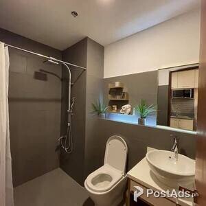 J TOWER CONDO NEAR SM MANDAUE | PostAds PH