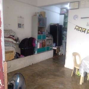 For sale a 3br condo unit with maids and parking near Roxas Blvd | PostAds PH