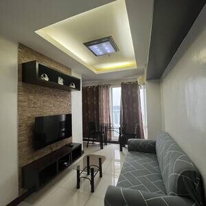 Birch Tower 1 BR w/ balcony For Sale facing Manila Bay | PostAds PH