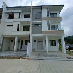 PRESELLING TOWNHOUSE TALAMBAN CEBU CITY ACROPOLIS TALAMBAN | PostAds PH