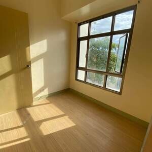 2-Bedroom unit at Treetop Villas, Hulo, Mandaluyong | PostAds PH