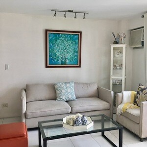 2 BR Fully-Furnished Condo with parking in Two Serendra, BGC, Taguig | PostAds PH
