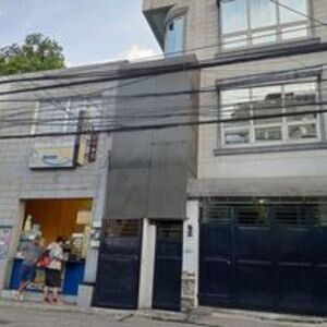 4 Storey Fully Furnished House and Lot with Commercial Space in Cembo, | PostAds PH