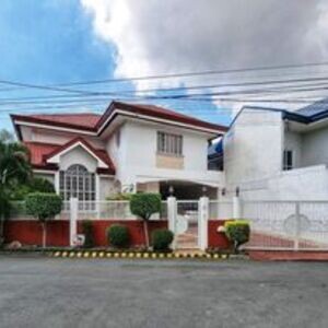4 Bedroom House and Lot For Sale South Green Park Village, Parañaque | PostAds PH