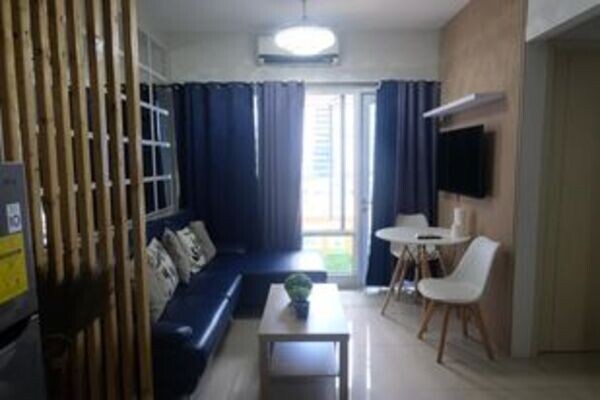  2 BR Furnished Condo unit in Sea Residences, MOA Pasay City