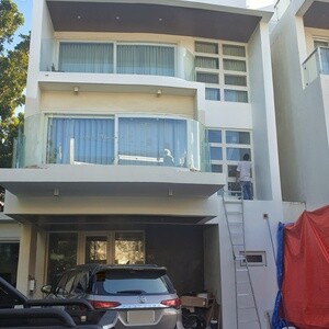 3 Story Fully Furnished Townhouse in Mahogany Place 3, Taguig | PostAds PH
