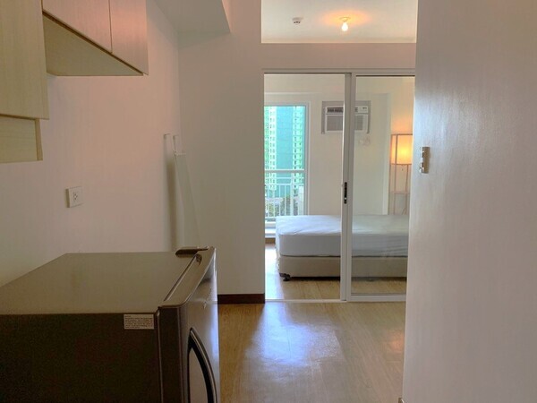 Condo Unit For Rent - 9th Floor South Tower at Infina Towers