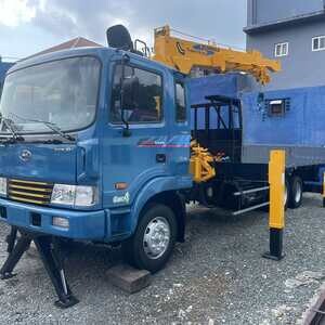 For Sale: 10-Wheeler Hyundai 7 Tons Boom Truck/ Cargo Crane Truck | PostAds PH