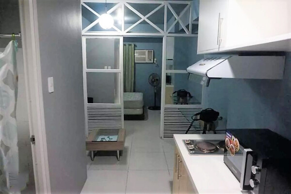 Condo Unit For Rent - Unit 1716 at 2 Torre Lorenzo