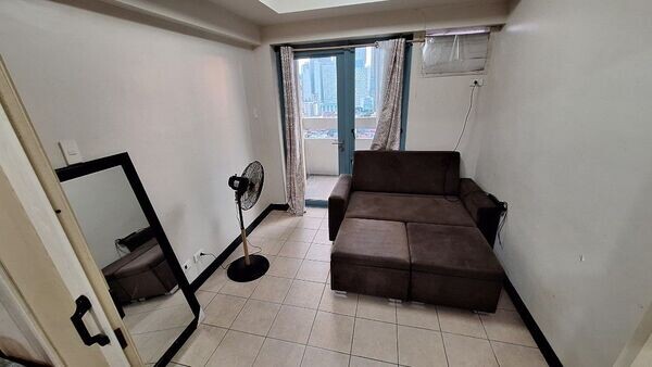 Condo Unit For Rent - 19th Floor Heliconia Tower at Tivoli Garden Residences