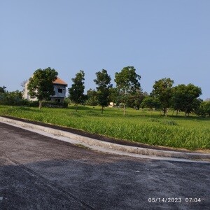 Residential Corner Lot in Lipa, Batangas Cheaper than Developer's Price | PostAds PH