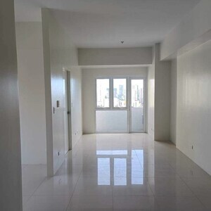 Condo Unit For Rent - 7th Floor at 100 West Makati | PostAds PH