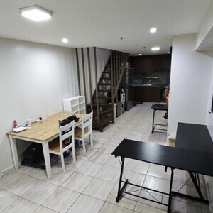Condo Unit For Rent - 27th Floor (Penthouse) at Victoria De Makati | PostAds PH
