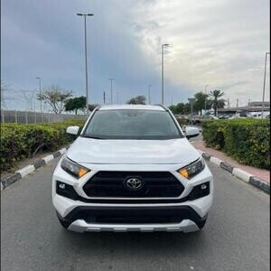 Toyota RAV4 2021 XLE Model Full Options | PostAds PH
