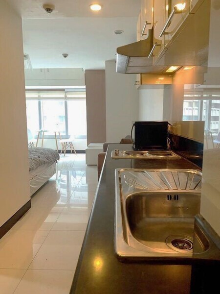 Condo Unit For Sale - 11th Floor Tower 2 at One Central  