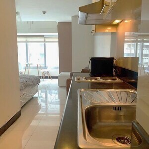 Condo Unit For Sale - 11th Floor Tower 2 at One Central | PostAds PH
