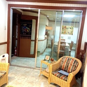 Office/Clinic Unit For Rent - Unit 2001 at Medical Plaza Makati | PostAds PH