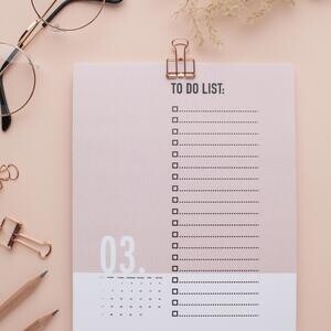 Looking for Social Media manager and content creator | PostAds PH