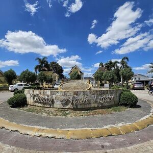 Single attached 2 story house with three rooms and with extra Lot | PostAds PH
