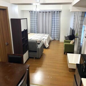 Condo Unit For Sale - 19th Floor at 8 Adriatico | PostAds PH
