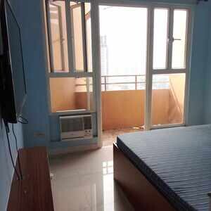 Malate Studio w/ balcony for sale near UP Manila and Robinsons Mall | PostAds PH