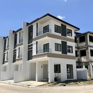 3BR Townhouse in Talamban | PostAds PH
